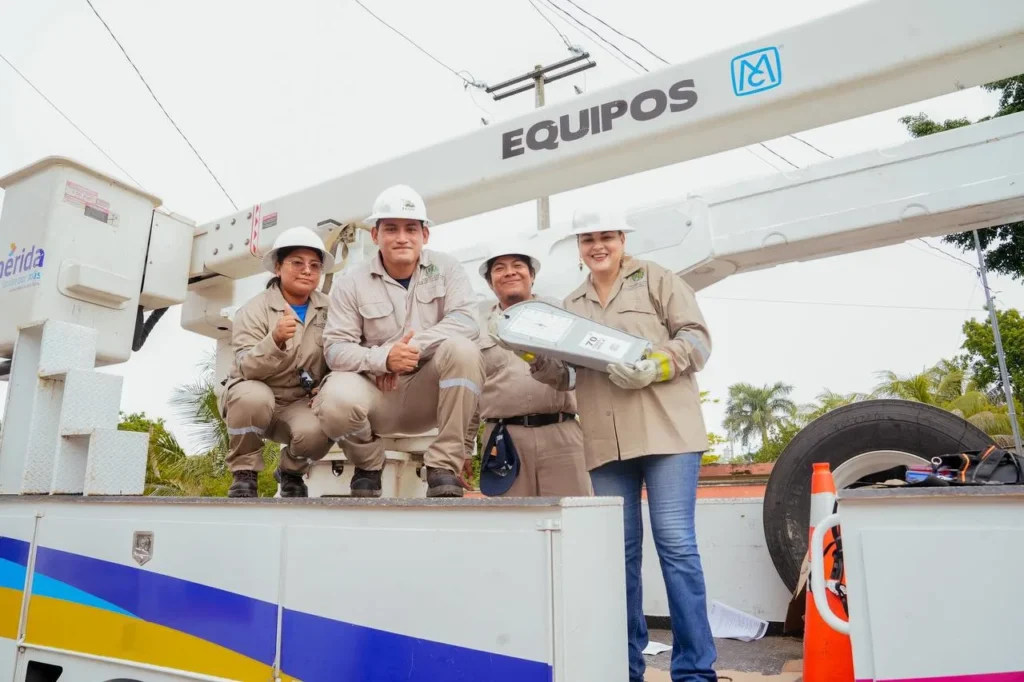 Ayuntamiento de Mérida suma instalación de 38 mil nuevas luminarias LED en 186 colonias y 31 comisarías